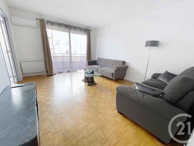 Appartement T2 à louer - 2 pièces - 56.8 m2 - MARSEILLE - 13008 - PROVENCE-ALPES-COTE-D-AZUR - Century 21 Intramuros